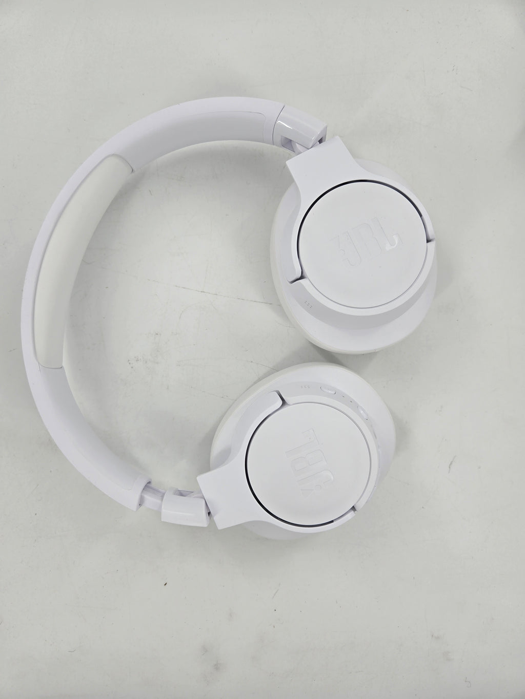JBL Tune 770NC - Adaptive Noise Cancelling - Wireless Headphones in White