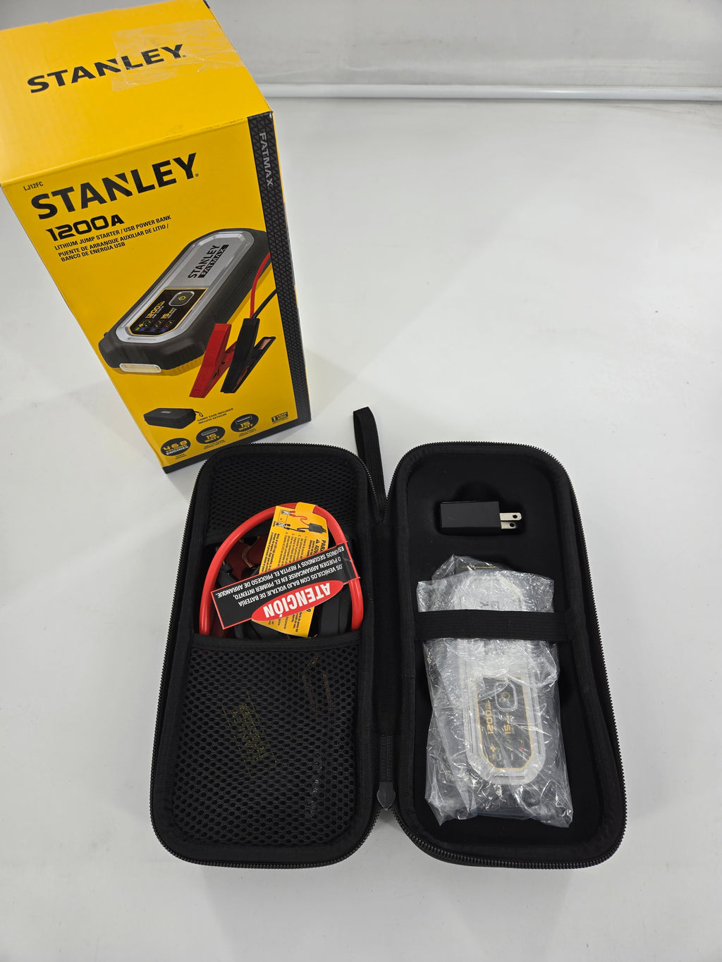 Stanley Fatmax LJ12F 1200 AMP Lithium Jump Starter And USB Power Bank