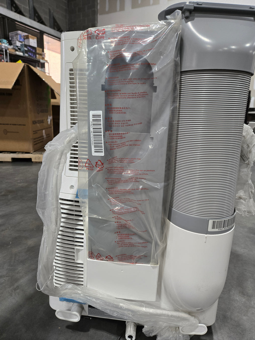 (MISSING REMOTE)LG 10,000 BTU Smart Portable Air Conditioner Dual Inverter - LP1419IVSM White