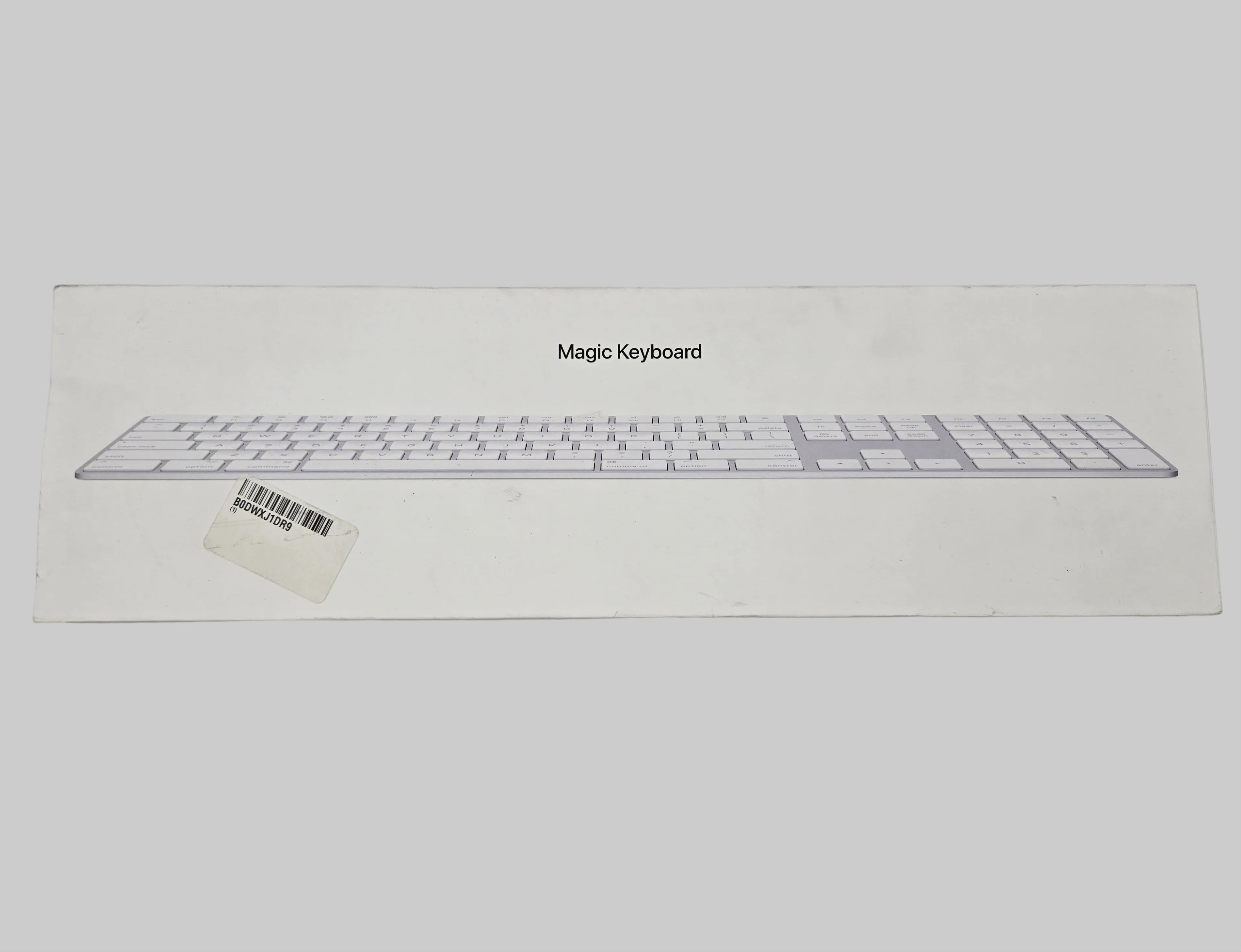 (NEW/SEALED) Apple Magic Keyboard A1843 with Numeric Keypad MQ052LL/A White