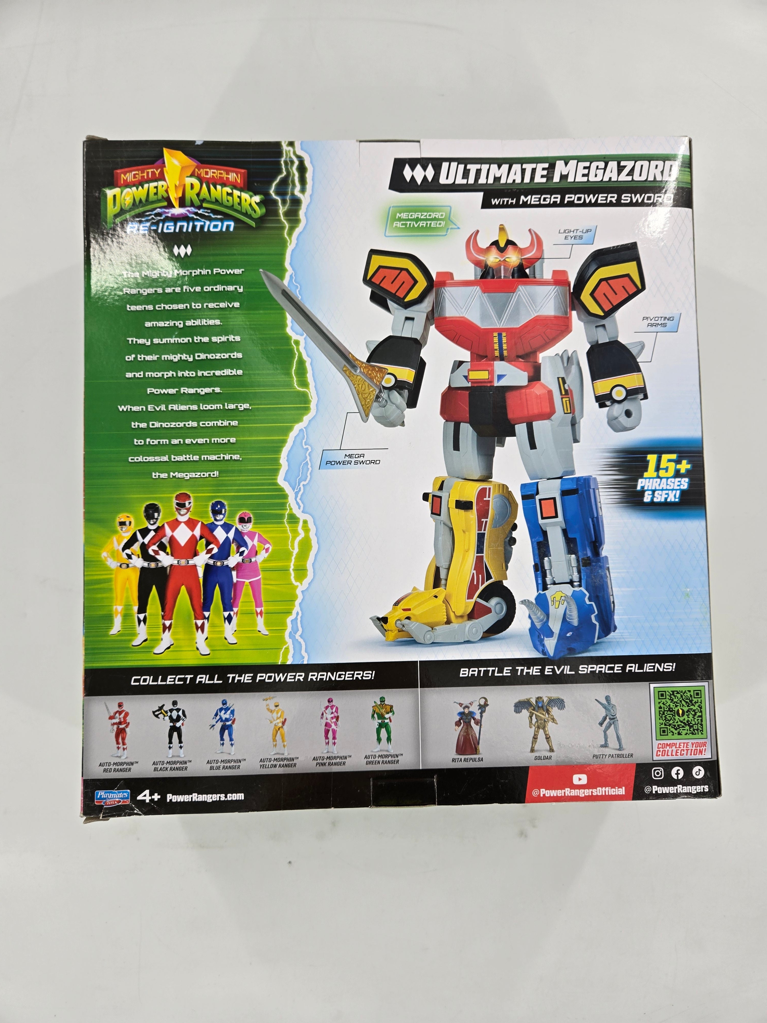 Mighty Morphin Power Rangers: Re-Ignition - Ultimate Megazord Electronic Figure for kids 4+ by Playmates Toys