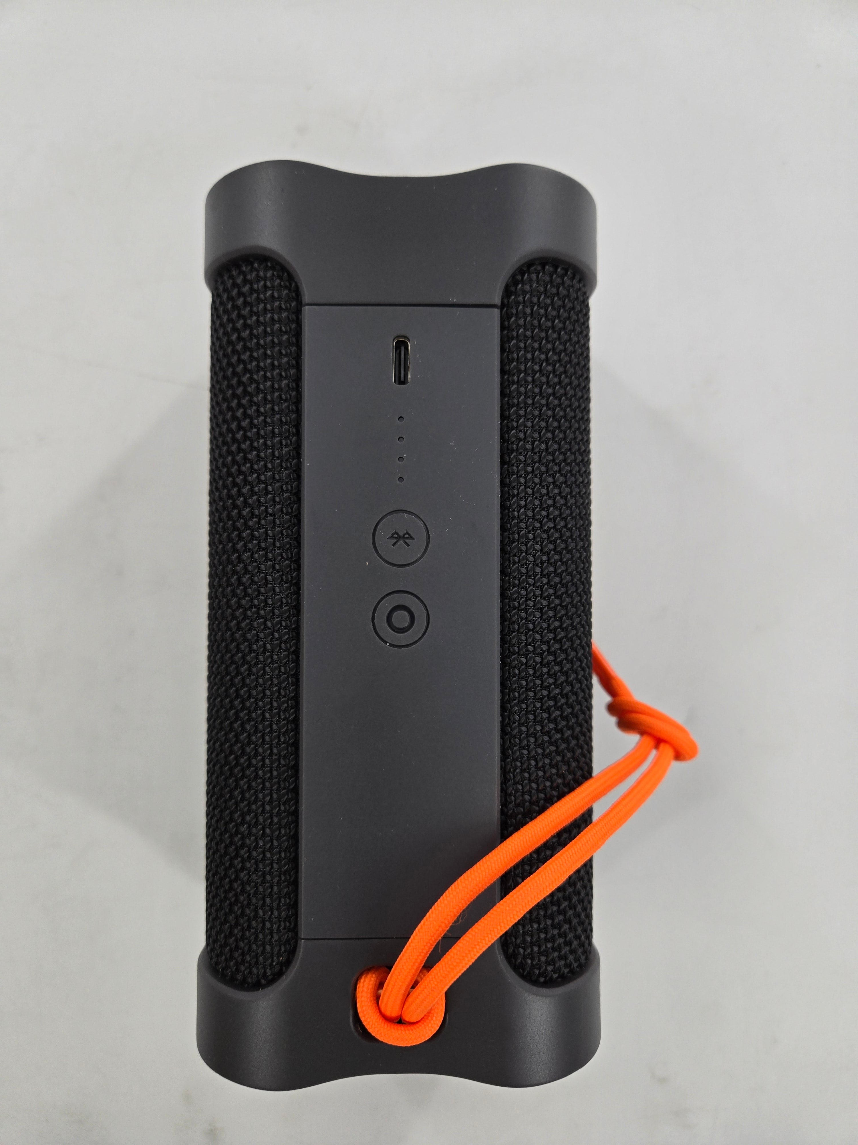 Skullcandy TERRAIN XT Water-Resistant Speaker (Black)
