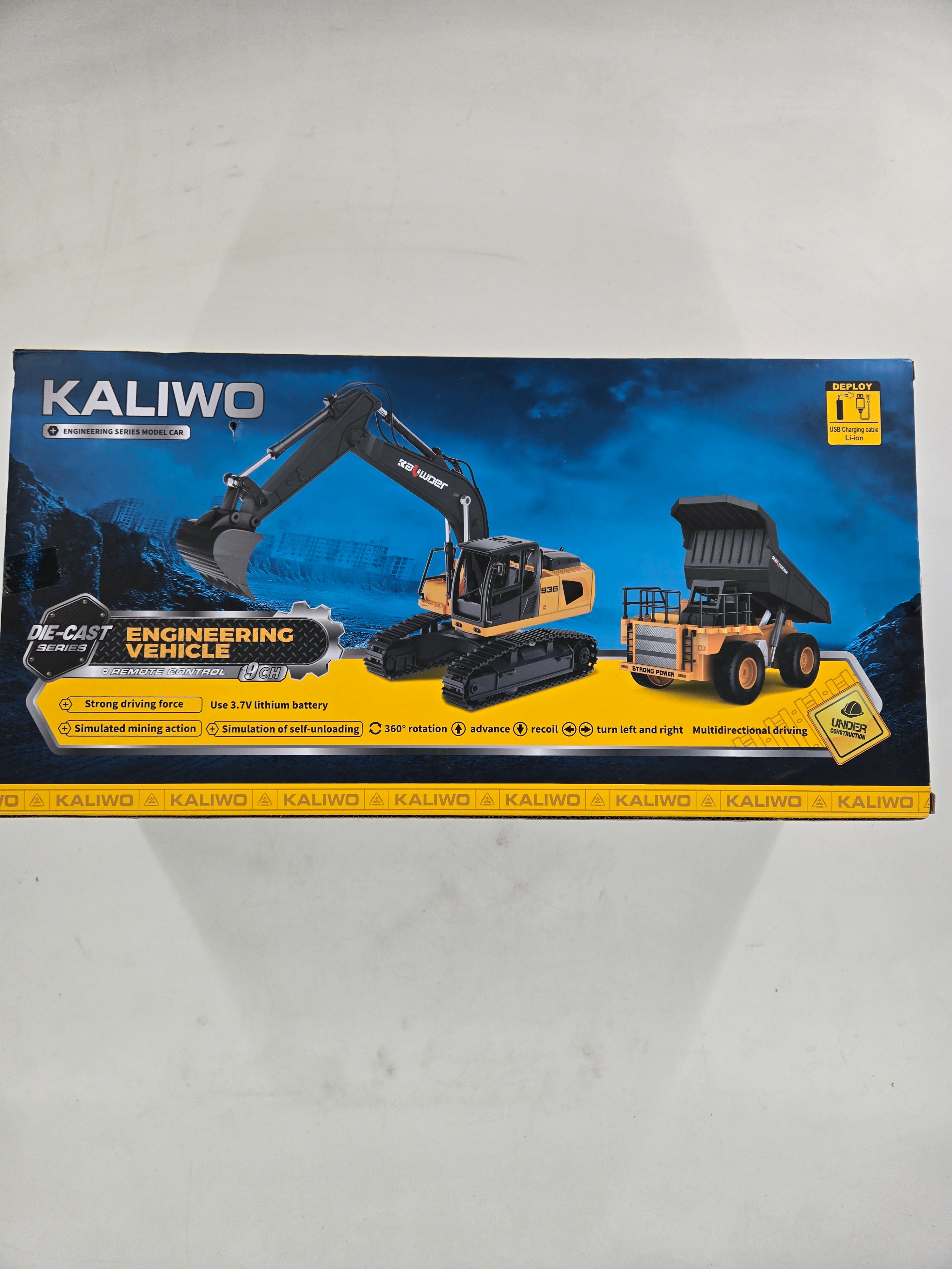 9CH 1:24 RC 2.4Ghz Remote Control Engineering Vehicle Set